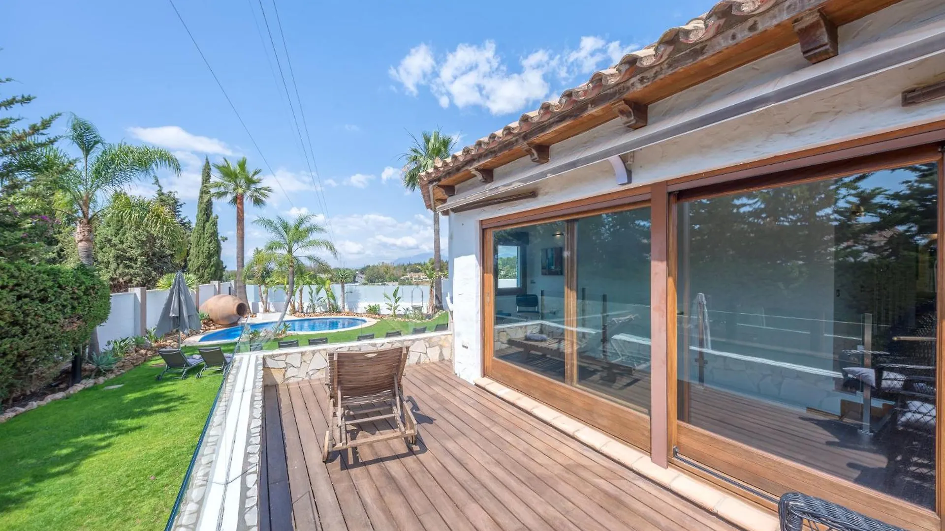 Villa Jazz Marbella Close To La Fontanilla Beach 0*,  Spanje